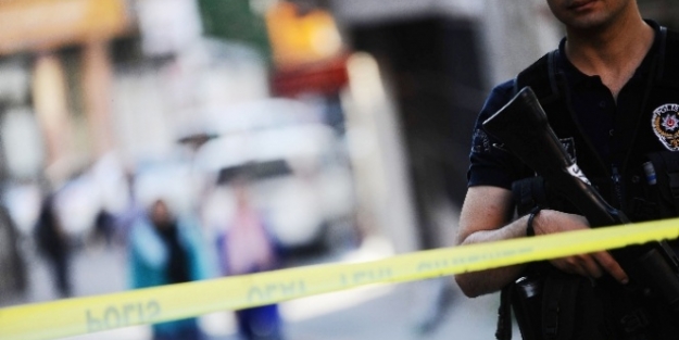 İstanbul'da uzun namlulu infaz: 2 ölü