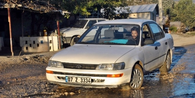 Köstebek Yuvası Yollar, Sürücülere Cambazlık Öğretiyor