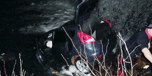 Korkunç kazada boğularak can verdiler!