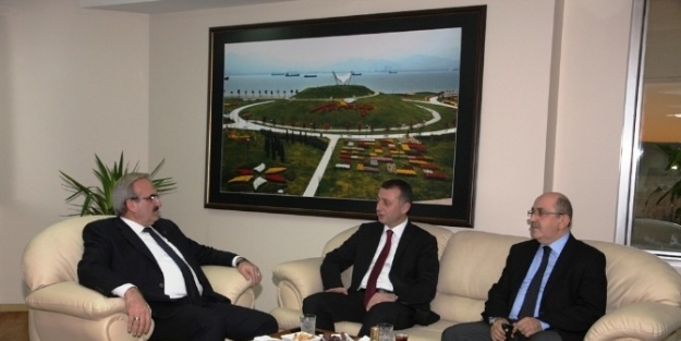 Vali Karaloğlu’ndan Büyükakın’a Ziyaret