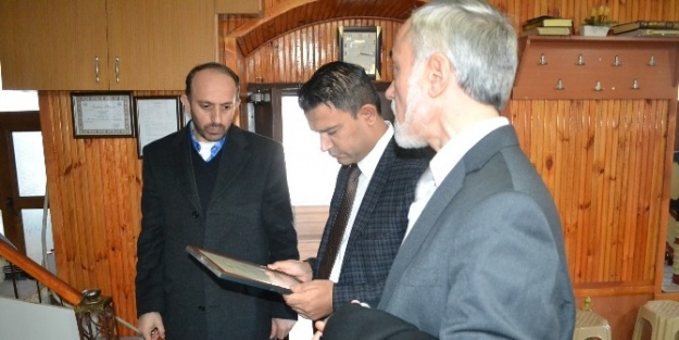 Kapaklı Kaymakamı Gürbüz Camileri İnceledi
