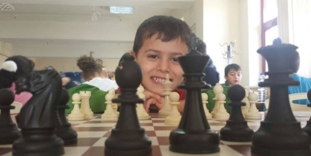 Geleceğin Satranççıları Karaman’da Yetişiyor