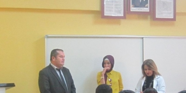 Burhaniye’de Geleceğin Sağlıkçılarına "çalışkanlık" Semineri