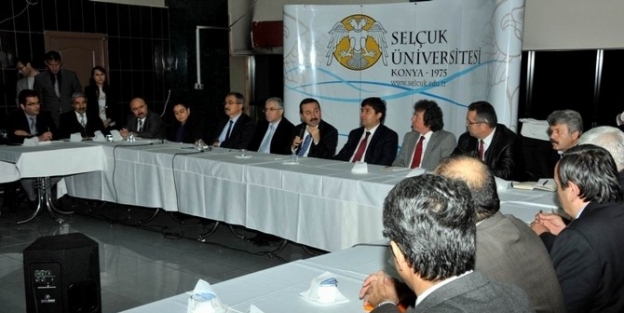 Rektör Gökbel Öğrencilerin Sorunlarını Dinledi