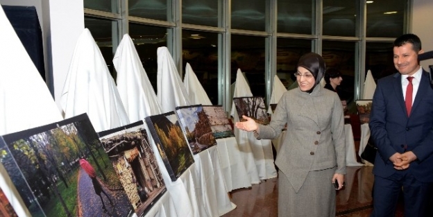 “sonbaharda Meram”ın Ödülleri Verildi