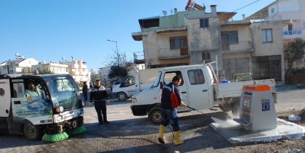 Didim Belediyesi Temizlik Çalişmalarini Yeni Mahallede Sürdürdü