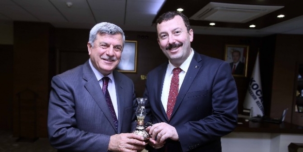 Hasan Aydınlık’tan Veda Ziyareti