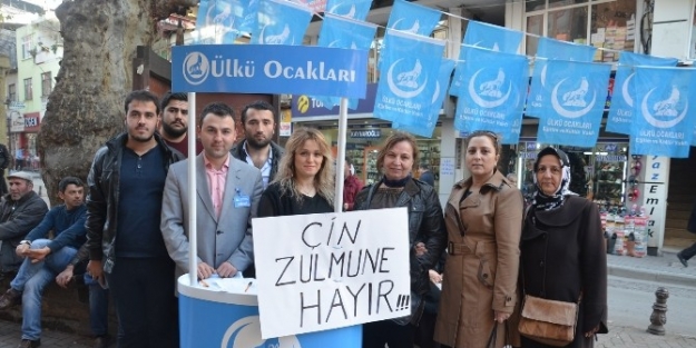 Ülkü Ocaklarından İmza Kampanyası