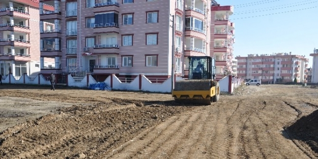 Edremit’ Te Yeni Yollar Açılıyor