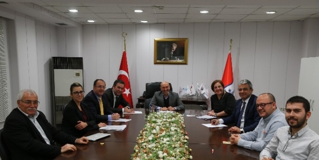 Sosyal Demokrat Başkanlar Konak’ta Buluştu