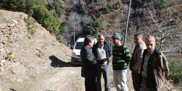 İzmir Büyükşehir Ve Tire Belediyesi Dağları Deliyor