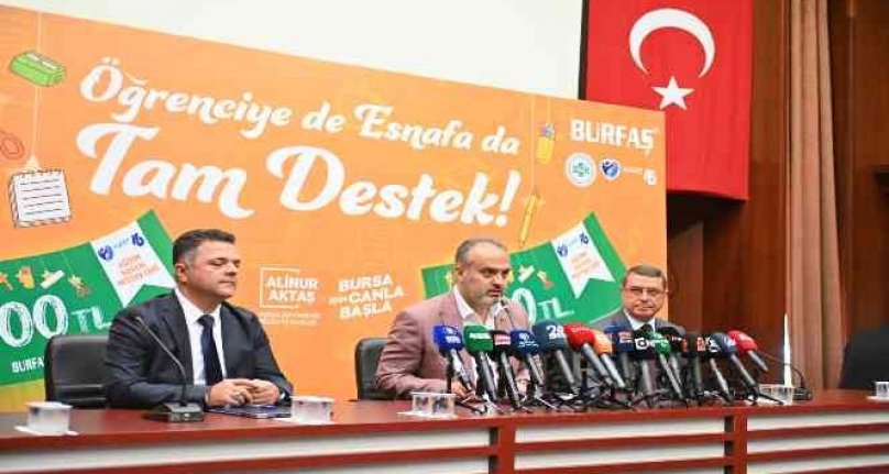 Bursa Büyükşehir'den 20 bin aileye kırtasiye destek çeki