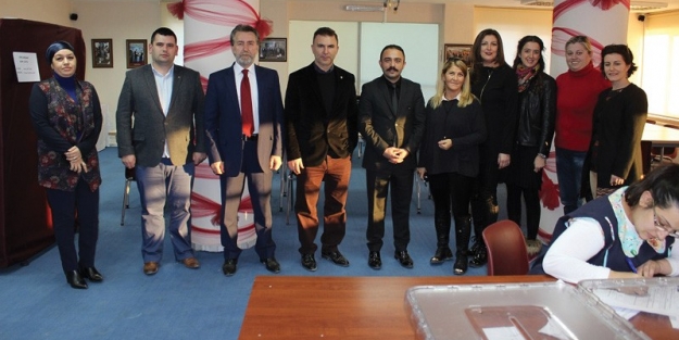 Orhangazi Ticaret ve Sanayi Odası'nda seçim heyecanı