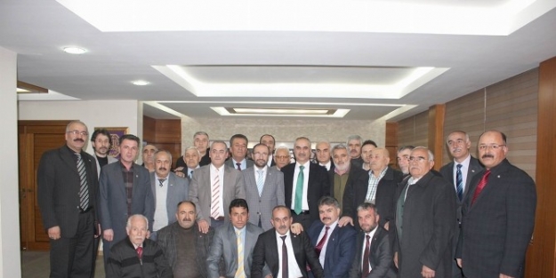 Başkan Aydın’a Muhtarlardan Tatlı Su Teşekkürü