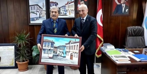 Başbakan Yardımcısı Akdoğan’ın Babası Reşit Akdoğan, Başkan Şahin’i Ziyaret Etti
