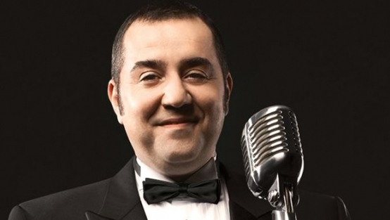 Ata Demirer anılarını bağışladı