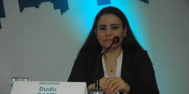 Doç. Dr. Oya Kavlak: