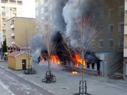 Camilere saldırılar devam ediyor