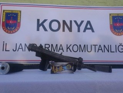 Yolcu otobüsünden suikast silahı çıktı