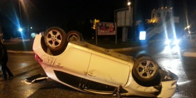 Virajı Alamayan Otomobil Takla Attı: 1 Yaralı