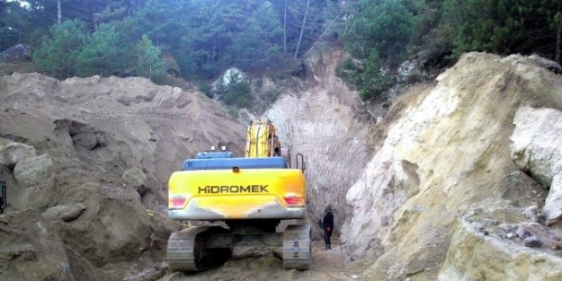 Tekeler’in İçme Suyu Sorunu Çözüldü