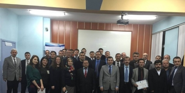 Emet’te 40 Kişiye ’etkili İletişim Ve Yüksek Kurumsal Kapasite’ Eğitimi