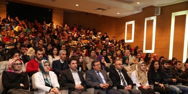 Bayburt Üniversitesi’nde “mesleki Bilgilendirme Ve Kpss” Paneli…