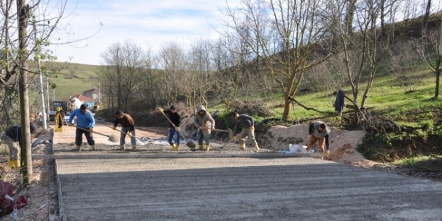 İzmit Ve Derince Köyleri Arasına Beton Yol