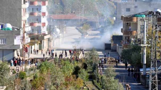 PKK HÜDA PAR'lı ailelerin evini ateşe verdi