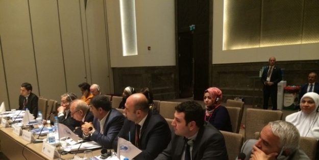 Büyükşehir, ‘akıllı Şehirler Ve İnovasyon Zirvesi’ Toplantısında