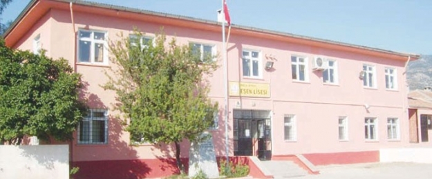 Tacizci müdüre mükafat verildi