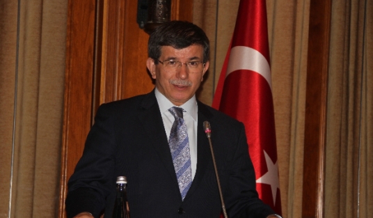Ahmet Davutoğlu’ndan 'Atatürk' mesajı