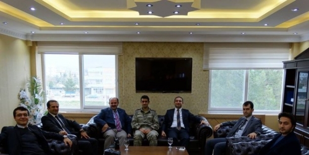 Eğil Kaymakamı Aslan’dan Hani Kaymakamı Sarı’ya Ziyaret