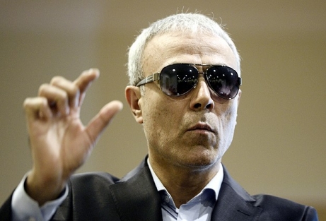 Ağca Papa'nın mezarını ziyaret etti