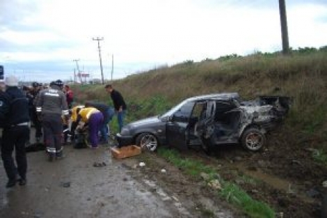 İzin yolunda kaza: 4 asker yaralı