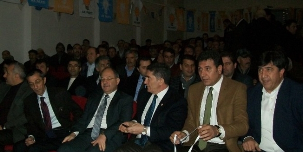 Narman’da Ak Parti Delegesi Yine Zafer Ruşen Dedi