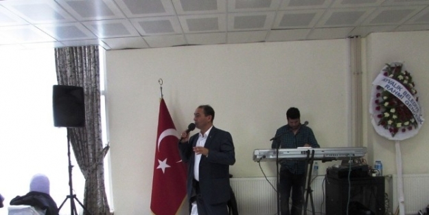 Ayvalıklı Engellilere Yeni Yıla Günler Önceden Eğlenceli Partiyle Girdi