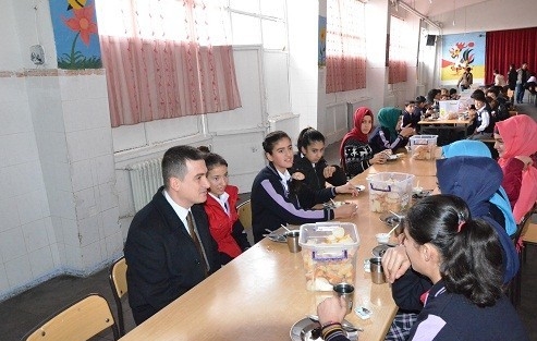 Kaymakam Maraşlı Yatılı İlköğretim Bölge Okulunu Ziyaret Etti