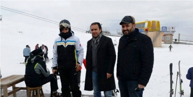 Nemrut’ta Kayak Sezonu Açıldı