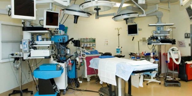 Beyin ölümü gerçekleşen hamile kadın hakkında şok karar