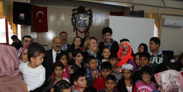 Urla’da Başkan Uyar “özel Çocuklar” İle Buluştu