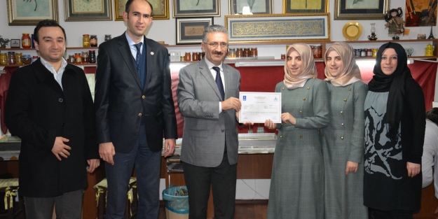 Üsküp'ten Makedonya'ya ebru yolculuğu