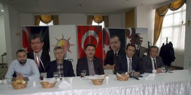 Ak Parti Yozgat İl Teşkilatı 2014 Yılını Değerlendirdi