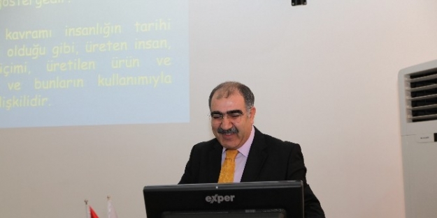 Dü’de Eğitim Ve Verimlilik Konferansı