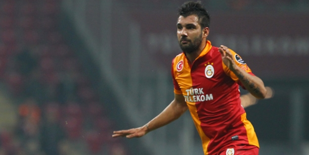 Engin Baytar Galatasaray'dan gidiyor