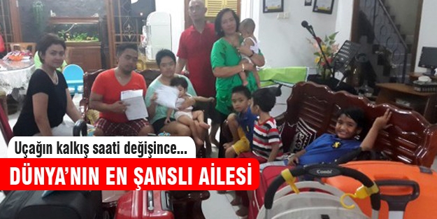 Uçağı kaçırdıklarına çok sevindiler