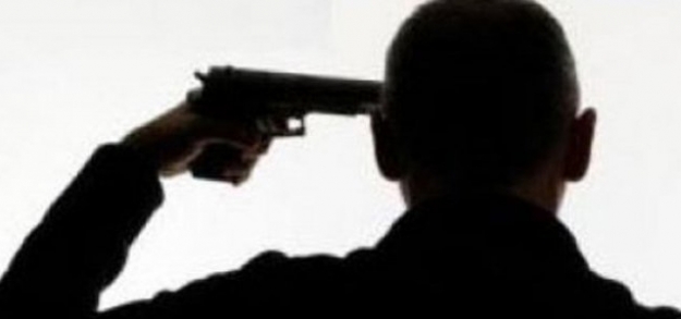 Müteahhit not bırakarak intihar etti