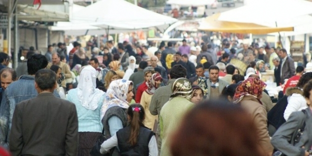 Sağlıkta Bilgi Kirliliği Halk Sağlığını Tehdit Ediyor