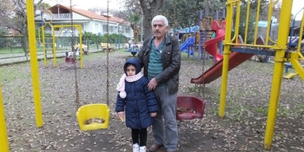 Burhaniye De Ören Sahili İlgi Bekliyor