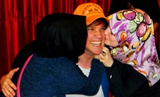 Ebru Şallı görmesin!